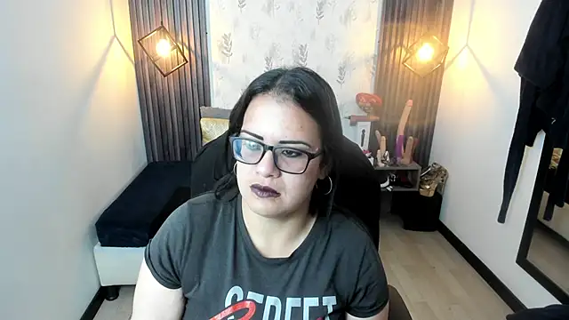 Snapshot of brigittemiller chatting on October 5, 4:45 pm brigittemiller online show from October 5, 4:45 pm