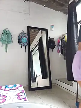 Karii-R online show from September 23, 6:17 pm