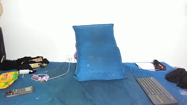 Arantza Hill online show from December 1, 8:29 am