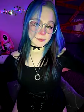 MaddisonHaas online show from December 16, 2:06 am