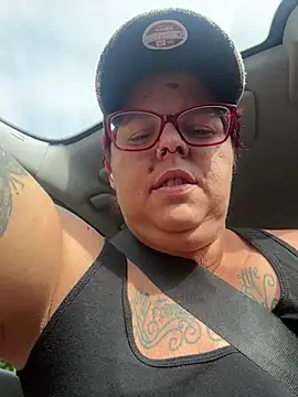 SunshineLexi online show from June 12, 5:59 am