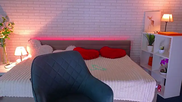 NovaBlissss online show from April 26, 4:27 pm