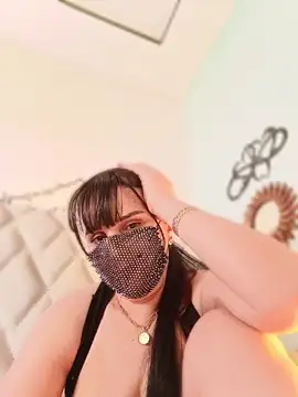 Lina lolo online show from April 27, 8:28 pm