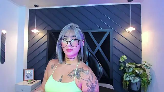 Alahia Dangelo online show from September 20, 11:41 am