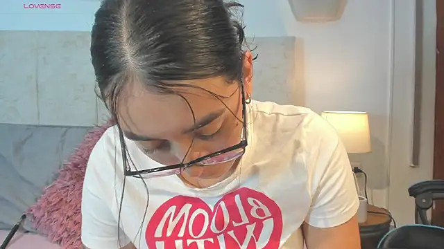  maria foxx  online show from April 22, 4:59 pm