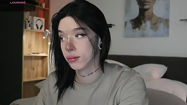 Dasha M online show from April 25, 4:15 pm