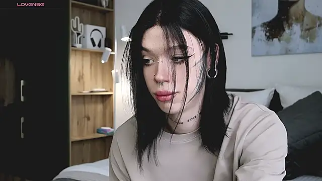 Dasha M online show from April 19, 10:15 am