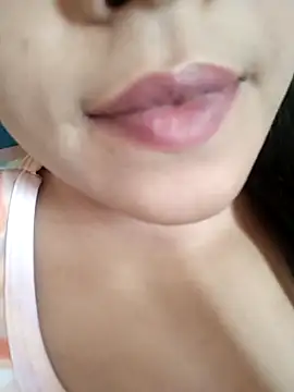 Anki-doll online show from October 31, 9:46 am