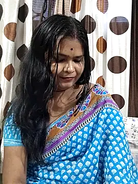 yoursweety09 online show from April 23, 9:39 am