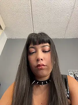 Carla Phoenix online show from April 21, 5:20 pm