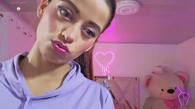 Laylafoxy tay online show from November 9, 3:57 am