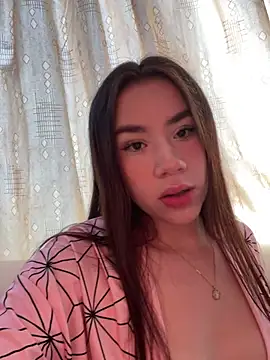 Im Valen Cute online show from March 17, 7:29 pm