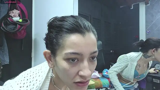 haileycat online show from July 25, 3:46 am