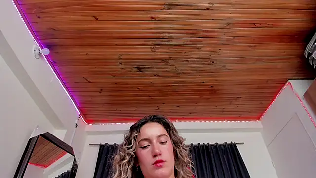 Keyth clement online show from April 24, 8:00 pm