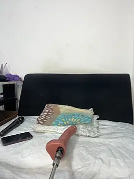 chiquimaturesexy online show from June 16, 9:27 pm