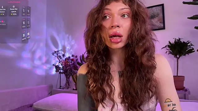 PaulaPratt online show from April 23, 6:21 am