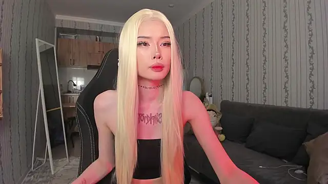 Velvetsky 1 online show from February 11, 6:42 pm