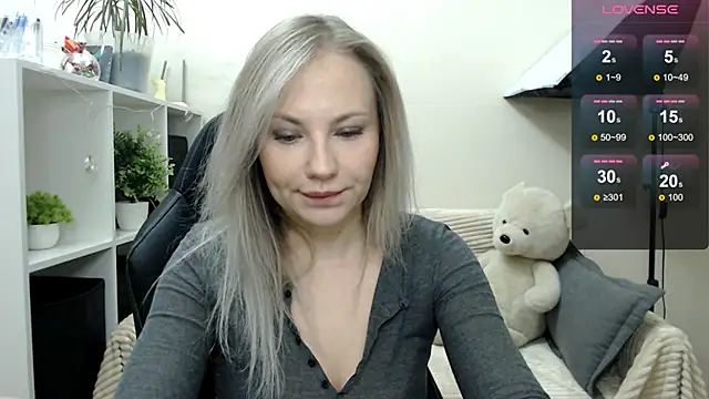 Sunny bunny6 online show from November 7, 3:23 am