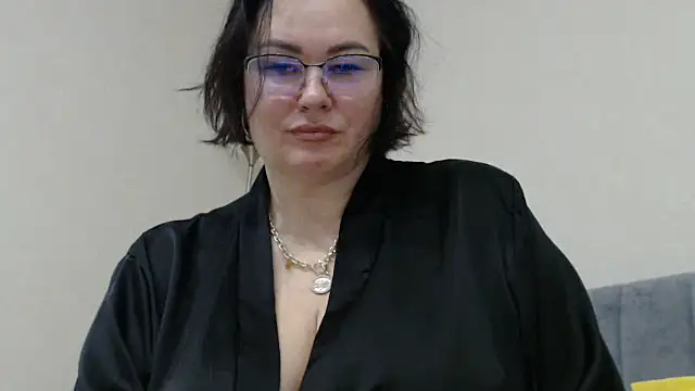 Nora Star online show from October 23, 6:36 pm