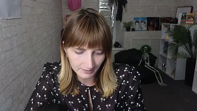 Nika Kitten online show from April 24, 12:41 pm