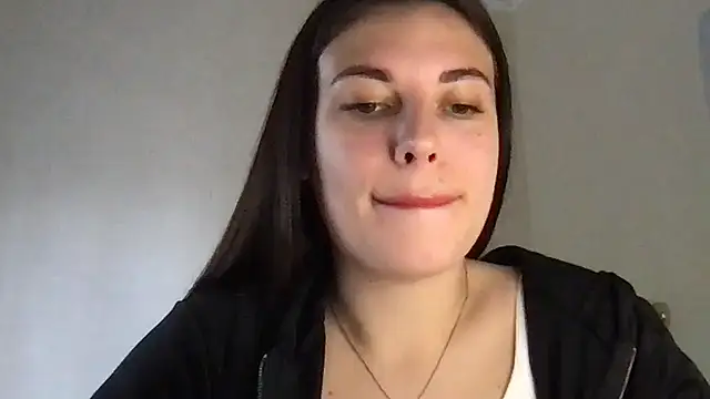 MoonriseGoddess online show from April 27, 8:44 am