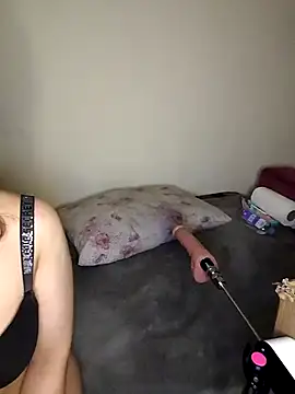 Merve gl online show from February 3, 9:40 pm