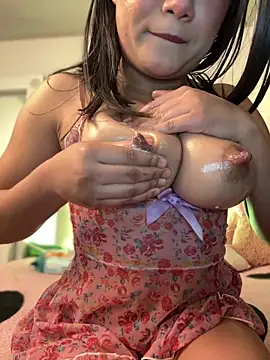 celine bell20 online show from April 3, 1:58 am