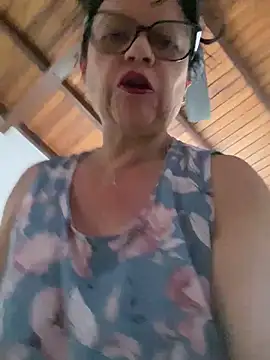 Sharongirl07 online show from April 27, 12:13 pm