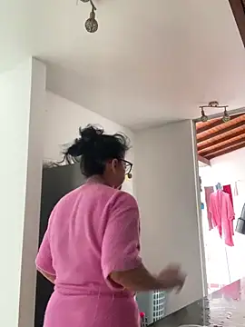 Sharongirl07 online show from April 21, 12:45 pm