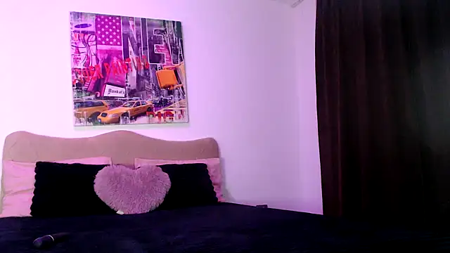 sonyapettite online show from April 24, 8:00 pm