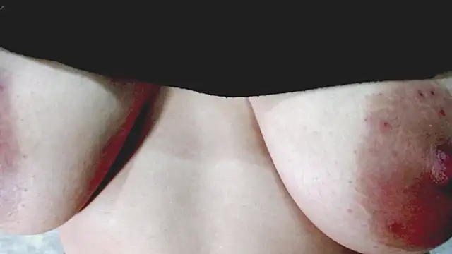 liadivina online show from May 3, 10:35 pm