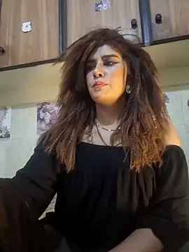 pareeti online show from April 28, 12:42 pm