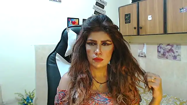 pareeti online show from April 29, 5:15 pm