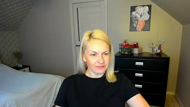 Alicee Gracee online show from December 3, 9:22 am