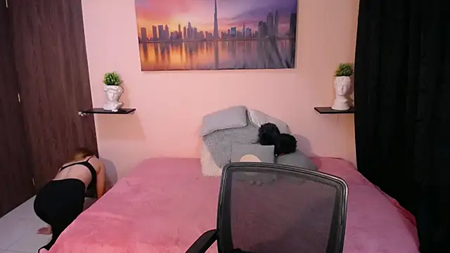 cristal-evanns online show from January 12, 4:18 am