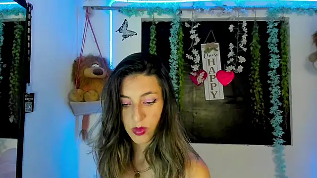 queen-natty online show from February 18, 1:59 am