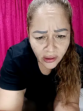 Snapshot of SluttyMilf79 chatting on September 19, 4:33 am SluttyMilf79 online show from September 19, 4:33 am