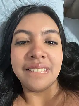 nicole fisherr online show from April 22, 7:05 am