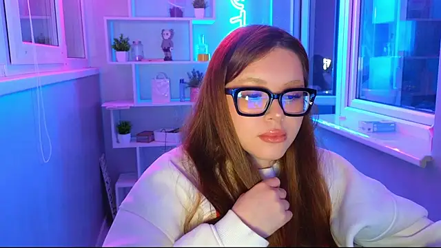 CutiePie3 online show from March 12, 6:32 pm