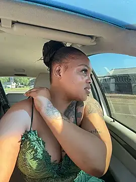 Naughty-Mel online show from February 5, 7:11 am