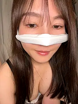 miumiu 0304 online show from September 26, 12:25 pm