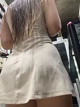 rapunzel069 online show from April 24, 1:03 pm