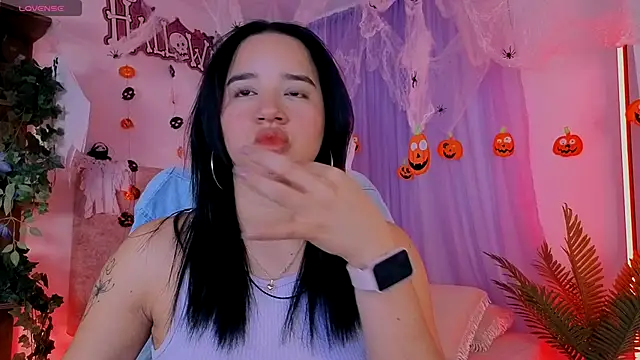 emilyrouxe online show from October 20, 5:16 pm