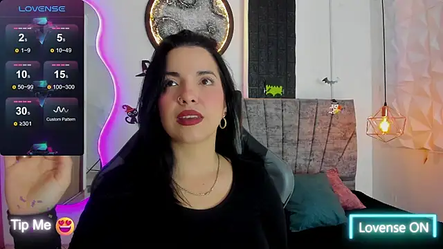 Snapshot of tatiana_sc chatting on October 14, 1:25 pm tatiana sc online show from October 14, 1:25 pm