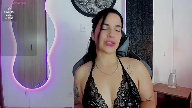 Snapshot of tatiana_sc chatting on October 3, 2:44 pm tatiana sc online show from October 3, 2:44 pm