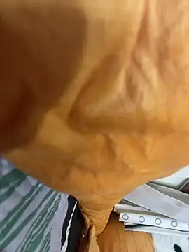 Annie9  online show from November 4, 12:48 am