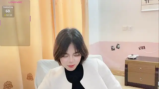 Linda-LL online show from March 28, 8:36 am