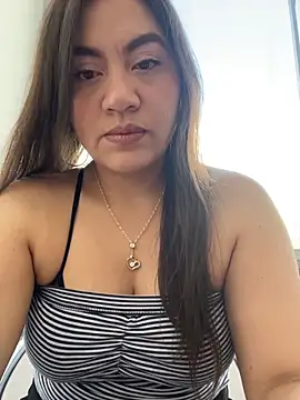 Iam  Cristal online show from April 20, 10:24 pm