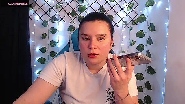 Nika 1  online show from April 25, 3:31 am