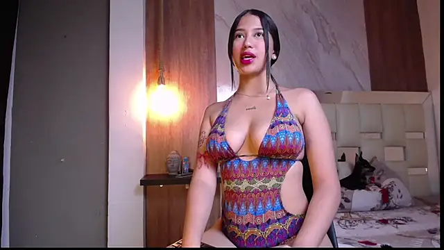 Snapshot of hera_divine chatting on September 24, 9:47 pm hera divine online show from September 24, 9:47 pm